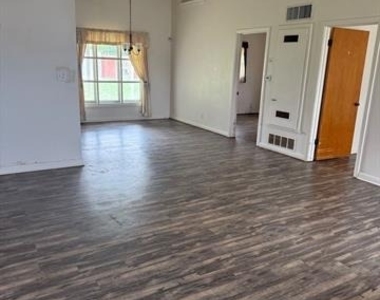 1515 James Street - Photo Thumbnail 1