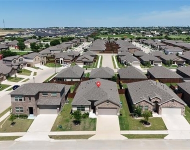 11536 Harp Lane - Photo Thumbnail 30