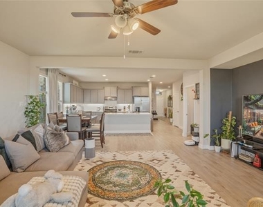 11536 Harp Lane - Photo Thumbnail 4