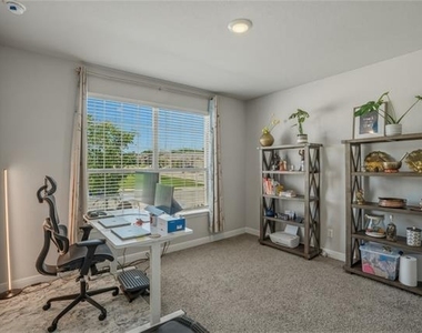 11536 Harp Lane - Photo Thumbnail 24