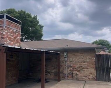 721 Lindenwood Drive - Photo Thumbnail 13