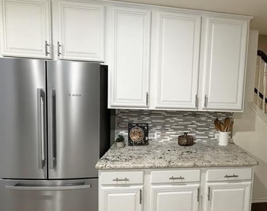 2428 Brycewood Lane - Photo Thumbnail 16