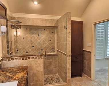 4832 Bull Run Drive - Photo Thumbnail 21