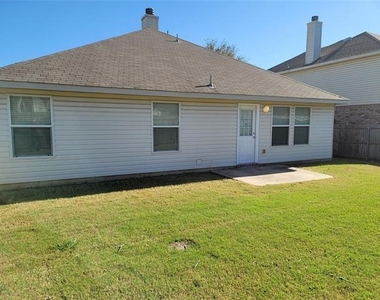 1340 Gayle Street - Photo Thumbnail 12