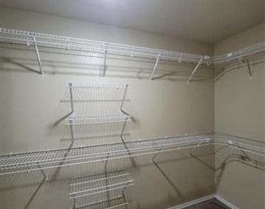 1340 Gayle Street - Photo Thumbnail 8