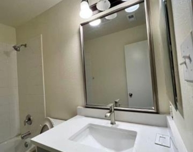 9221 Goldenview Drive - Photo Thumbnail 2
