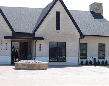15529 Leaside Drive - Photo Thumbnail 20