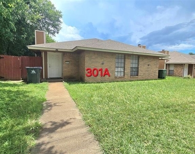 301 Sherry Street - Photo Thumbnail 16