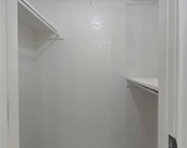 301 Sherry Street - Photo Thumbnail 20