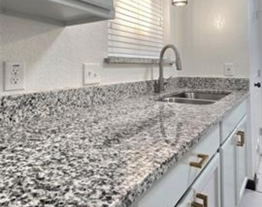 301 Sherry Street - Photo Thumbnail 3