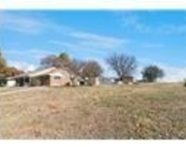 941 Maple Street - Photo Thumbnail 29
