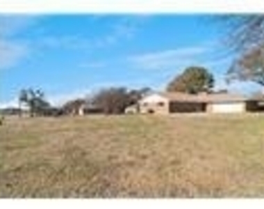 941 Maple Street - Photo Thumbnail 31