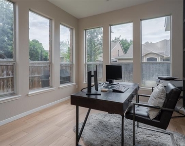 9128 Peace Street - Photo Thumbnail 16