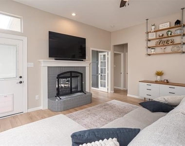9128 Peace Street - Photo Thumbnail 15