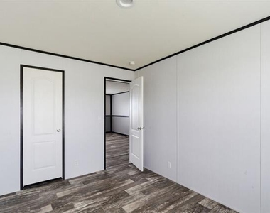 303 Mesa Ridge - Photo Thumbnail 31
