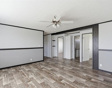 303 Mesa Ridge - Photo Thumbnail 26