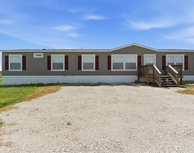 303 Mesa Ridge - Photo Thumbnail 1