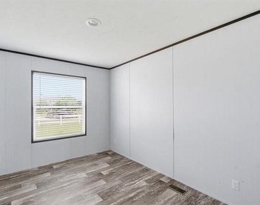 303 Mesa Ridge - Photo Thumbnail 30