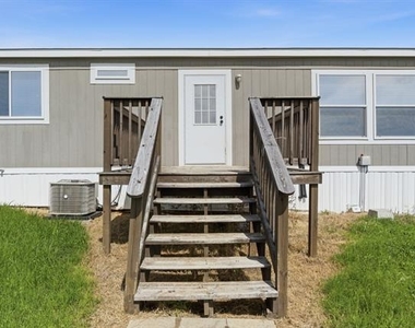 303 Mesa Ridge - Photo Thumbnail 6