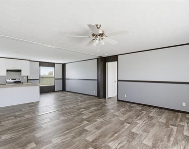 303 Mesa Ridge - Photo Thumbnail 10