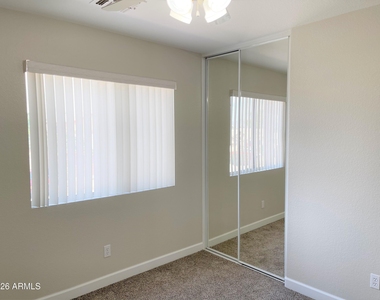 16247 W Jackson Street - Photo Thumbnail 12