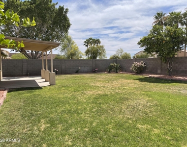 16247 W Jackson Street - Photo Thumbnail 22