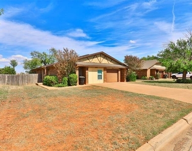 4074 Russell Avenue - Photo Thumbnail 32