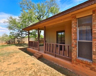 4074 Russell Avenue - Photo Thumbnail 27