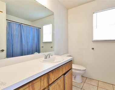 4074 Russell Avenue - Photo Thumbnail 21