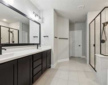 2121 Tolleson Drive - Photo Thumbnail 17