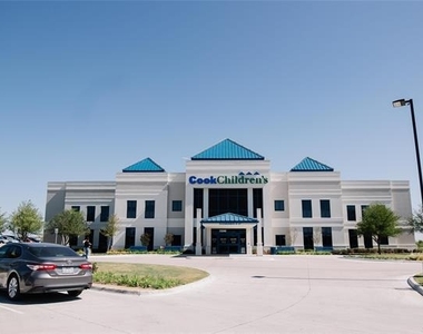 2121 Tolleson Drive - Photo Thumbnail 28