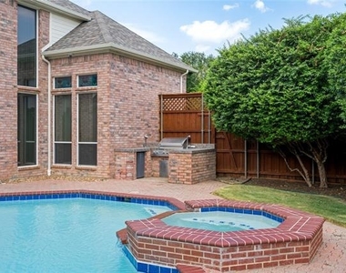 3705 Country Oak Court - Photo Thumbnail 24
