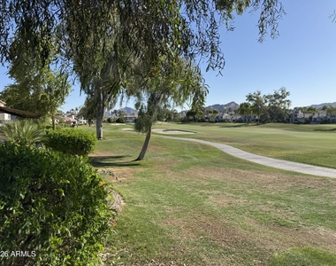 7222 E Gainey Ranch Road - Photo Thumbnail 27