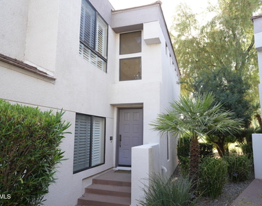 7222 E Gainey Ranch Road - Photo Thumbnail 2