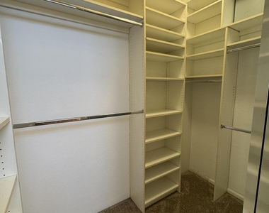 7222 E Gainey Ranch Road - Photo Thumbnail 12