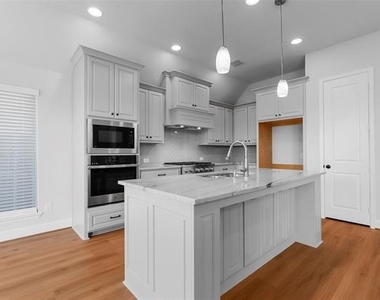 1824 Buckeye Lane - Photo Thumbnail 26