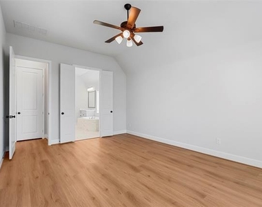 1824 Buckeye Lane - Photo Thumbnail 18