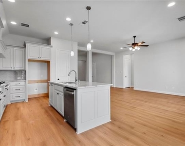 1824 Buckeye Lane - Photo Thumbnail 27