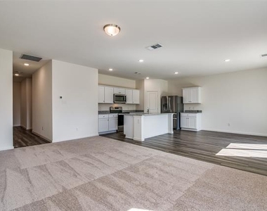 6231 Old Bridge Way - Photo Thumbnail 6