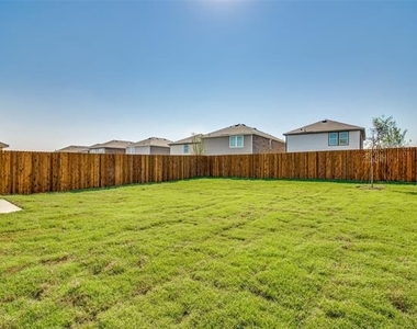 6231 Old Bridge Way - Photo Thumbnail 24