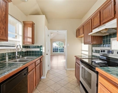 5418 Cypress Drive - Photo Thumbnail 5