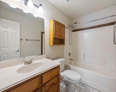 2701 Redwood Street - Photo Thumbnail 20