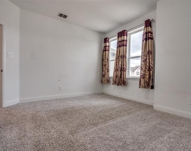 9448 Middle Ground Place - Photo Thumbnail 20