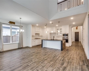 9448 Middle Ground Place - Photo Thumbnail 8