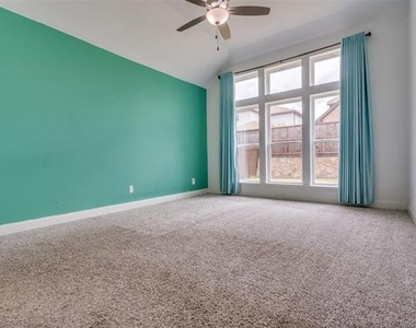 9448 Middle Ground Place - Photo Thumbnail 15