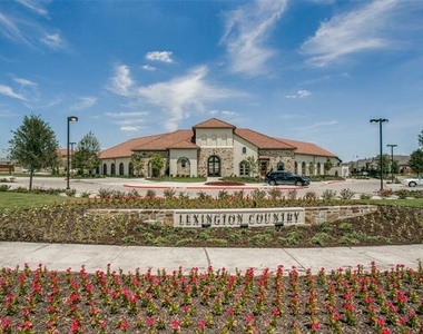 9448 Middle Ground Place - Photo Thumbnail 35