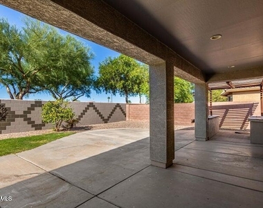 2466 E Katrina Trail - Photo Thumbnail 31