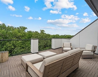 2157 Wenge Lane - Photo Thumbnail 12