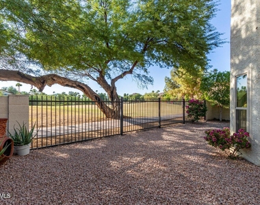 9414 S 51st Street - Photo Thumbnail 31