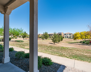 29219 N 123rd Lane - Photo Thumbnail 30